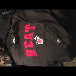 Vintage starter miami heat v neck sweater